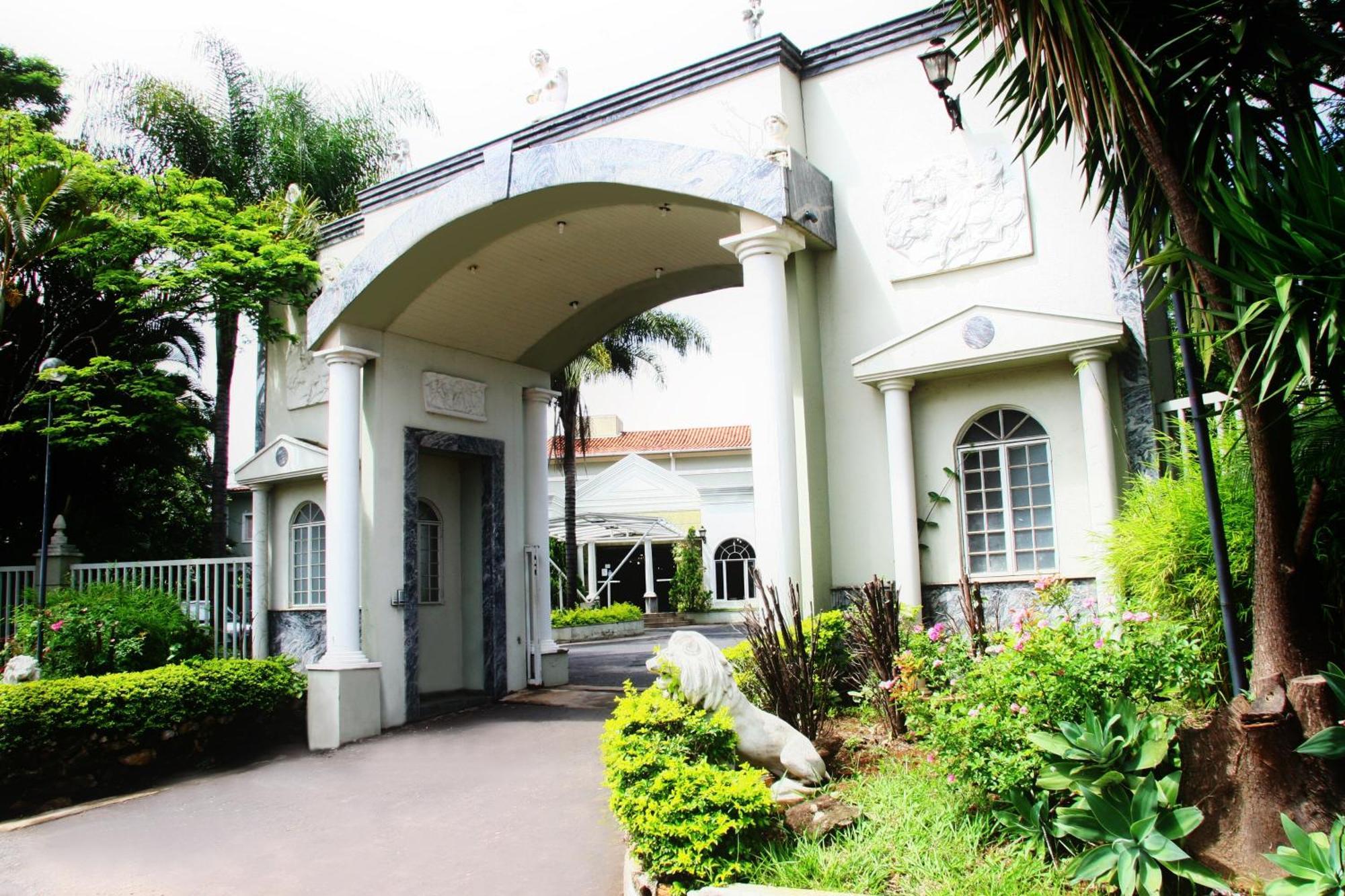 Hotel Dona Beja Araxá Buitenkant foto